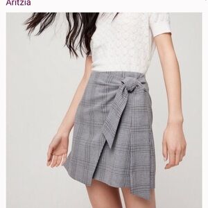 Aritzia Wilfred Dorine Plaid Wrap-front Skirt